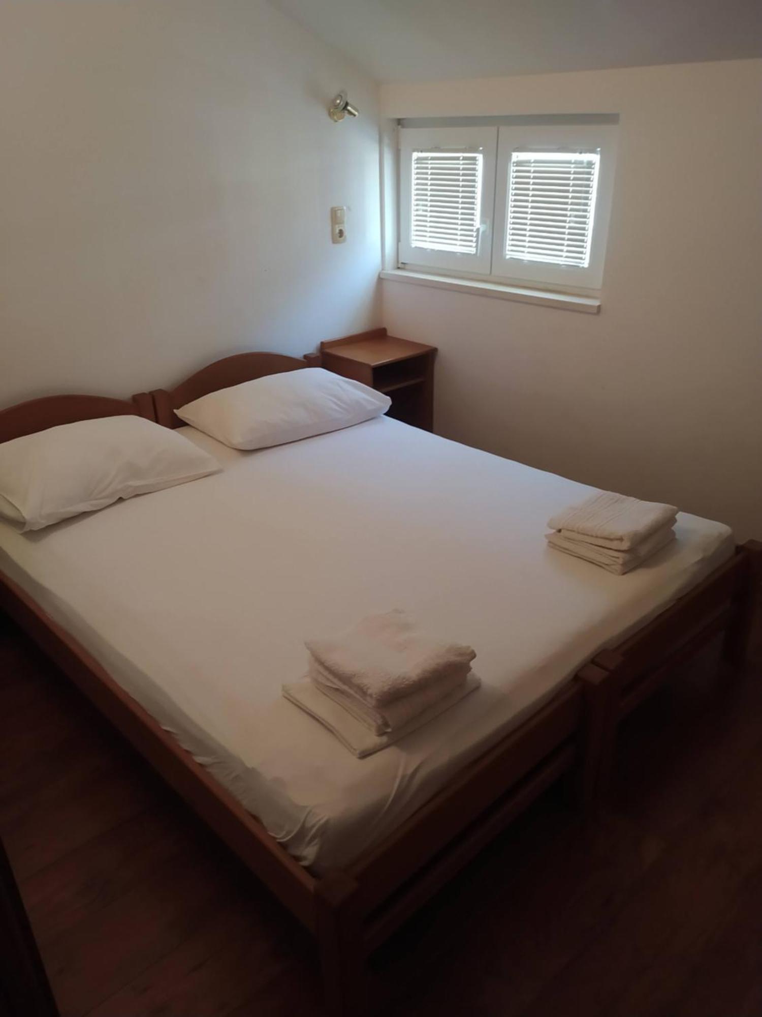 Apartments Ticinovic Omiš Kültér fotó
